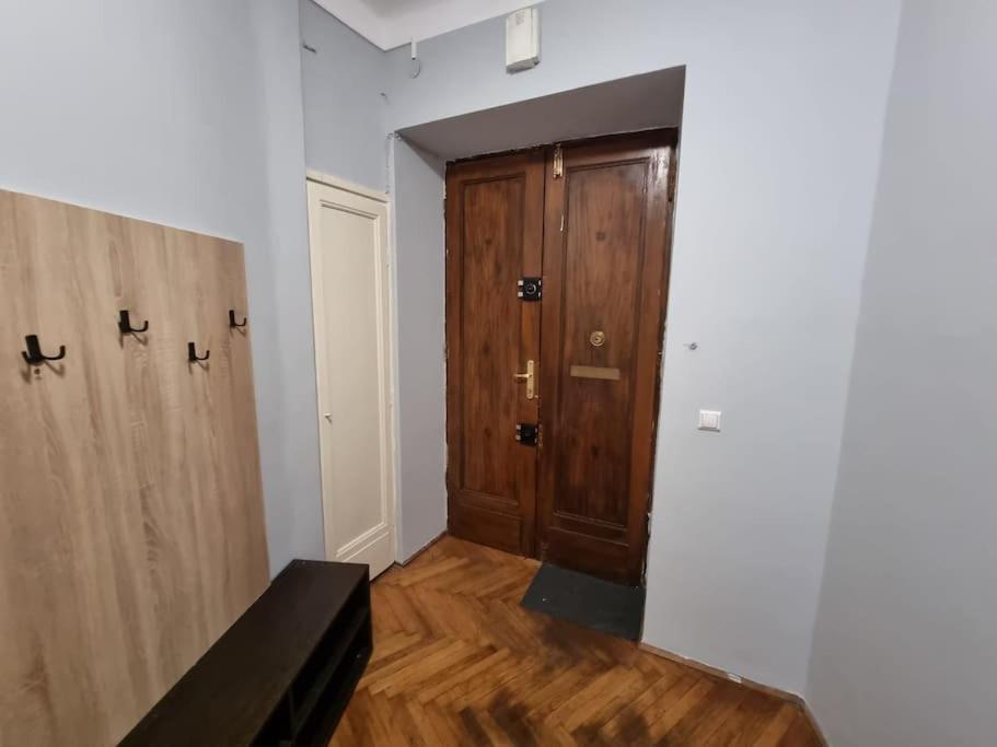 Fantastic Krk - Kr6 Room F 克拉科夫 外观 照片